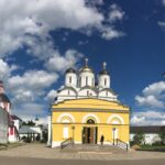 Бобров
