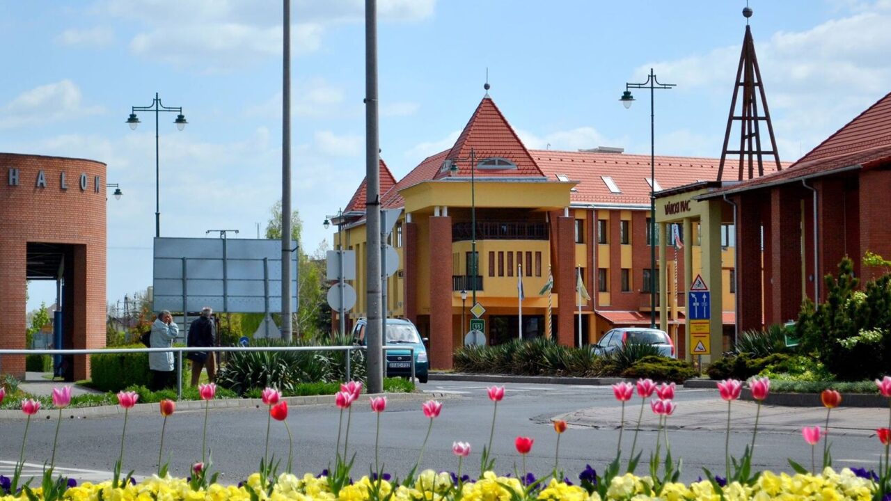 Морахалом
