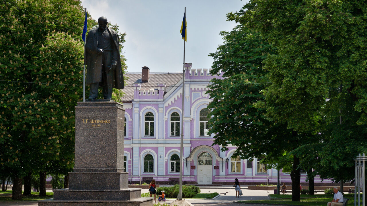 Сумань