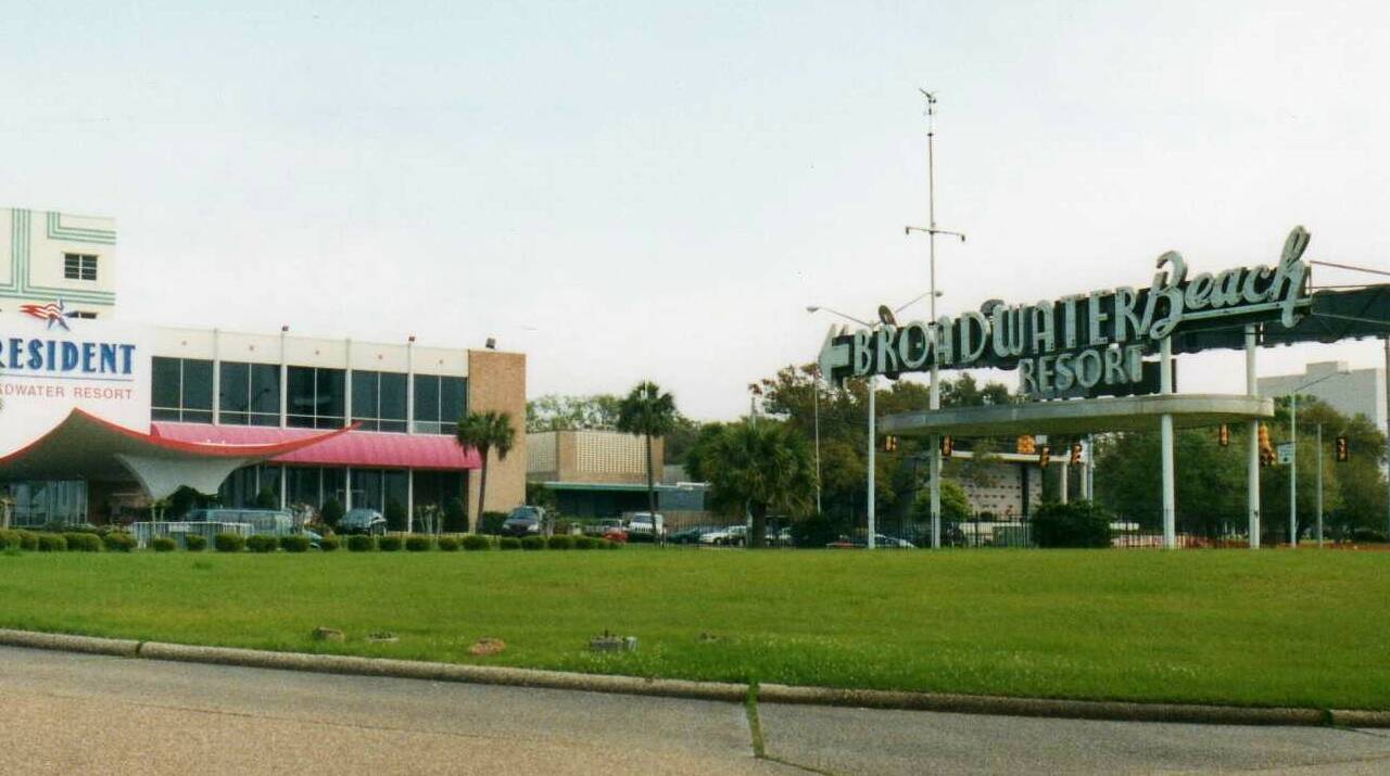 Бродуотер