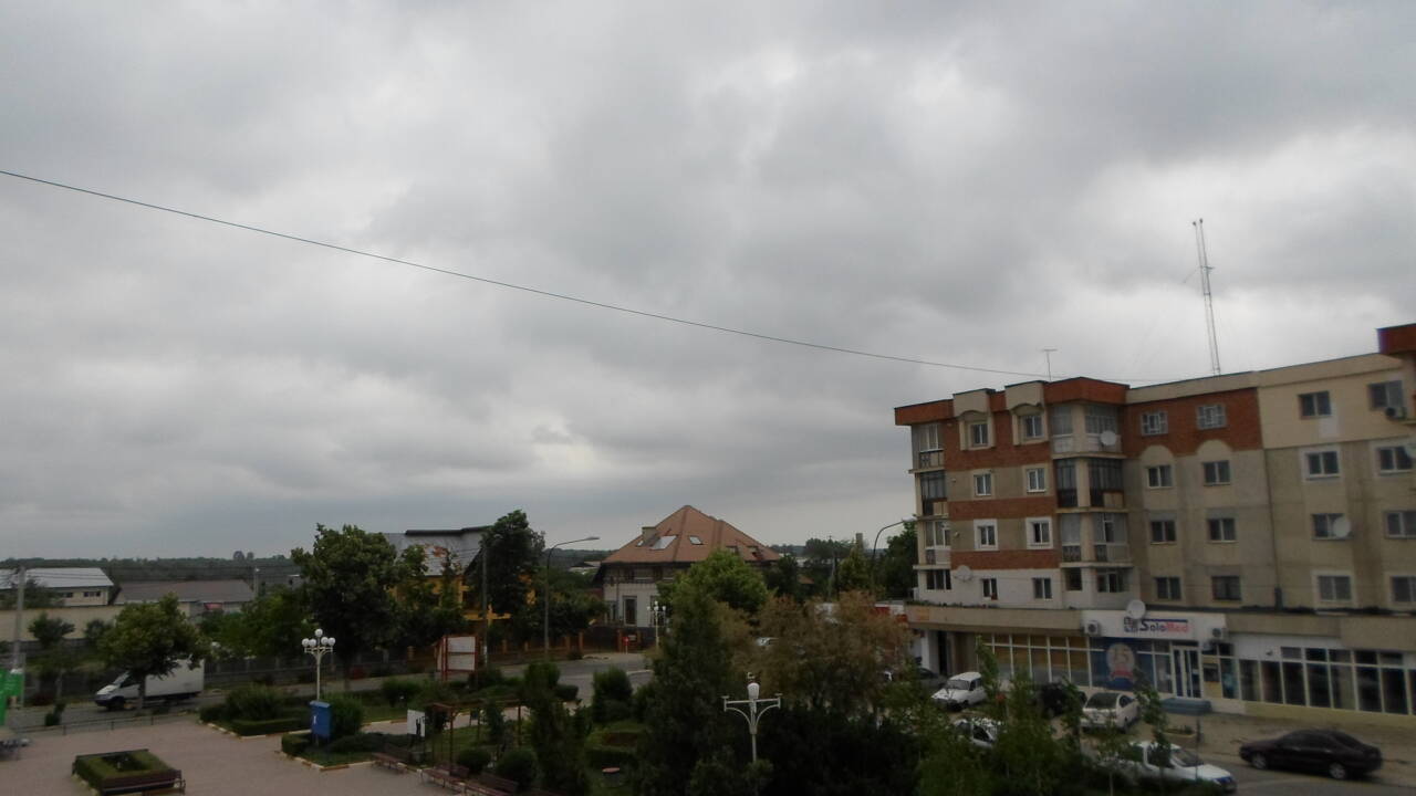 Костешти
